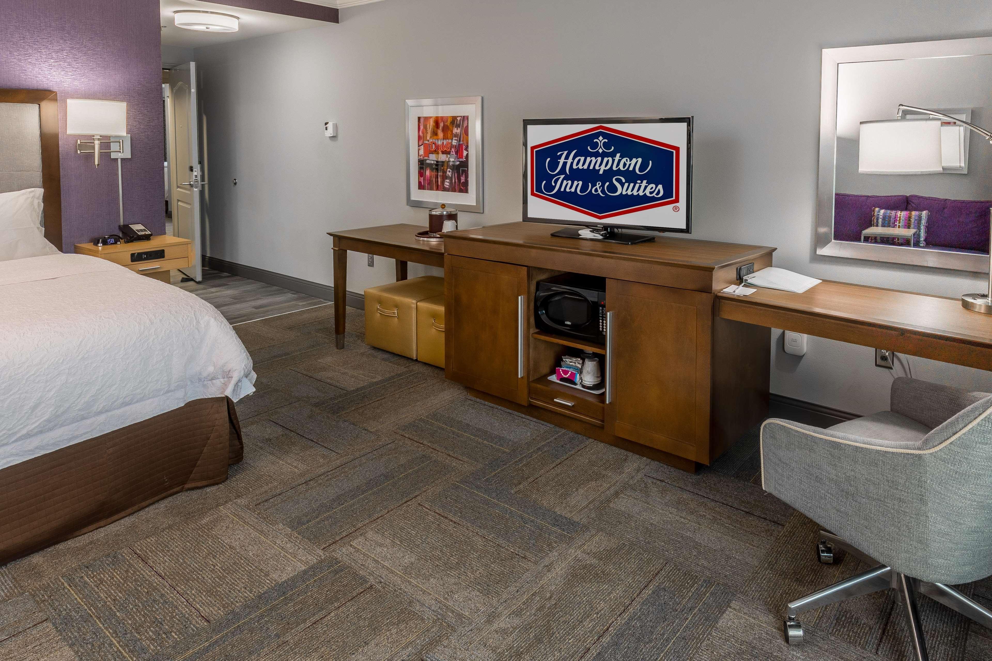 Hampton Inn & Suites Dublin Esterno foto