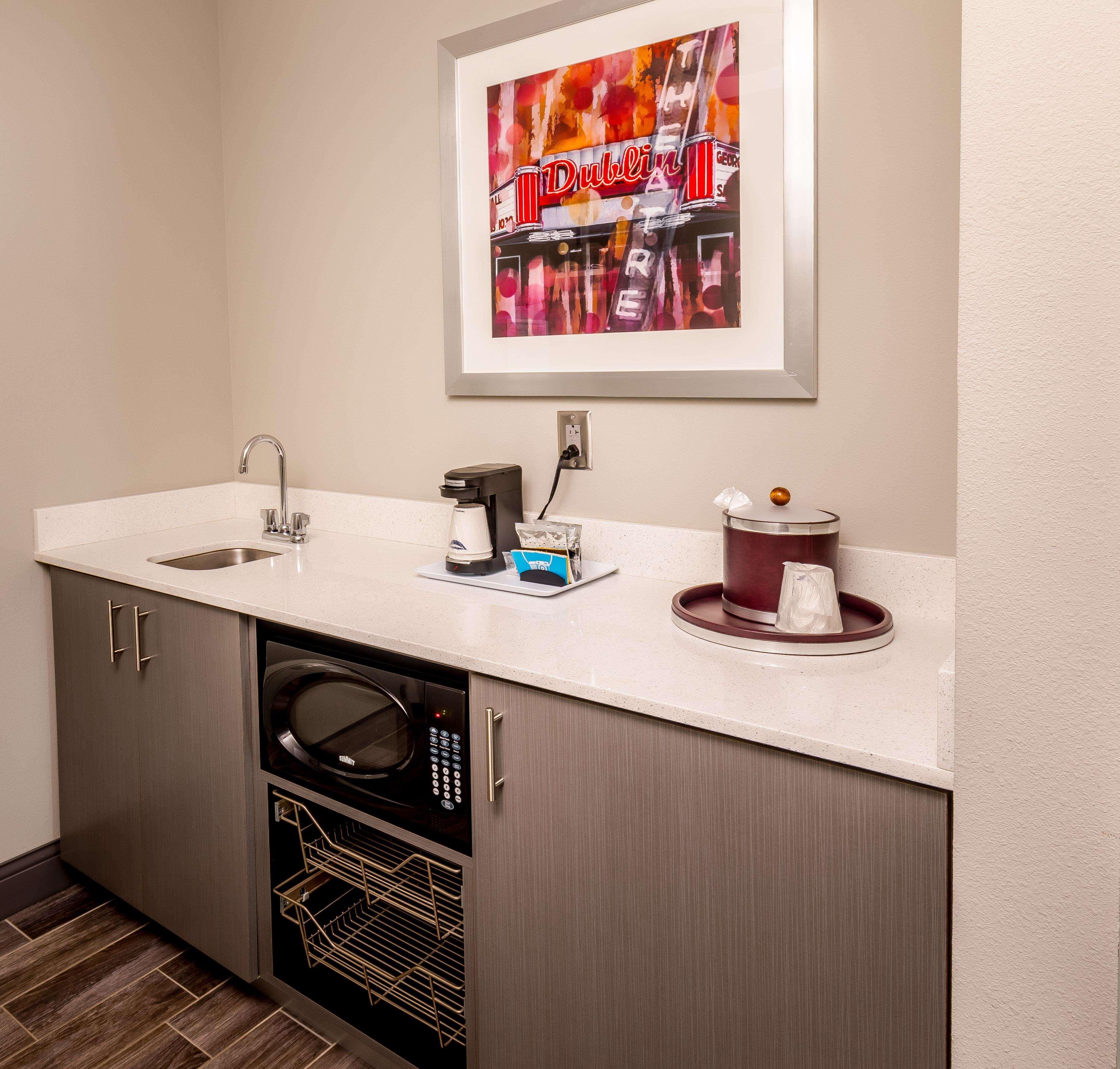 Hampton Inn & Suites Dublin Esterno foto