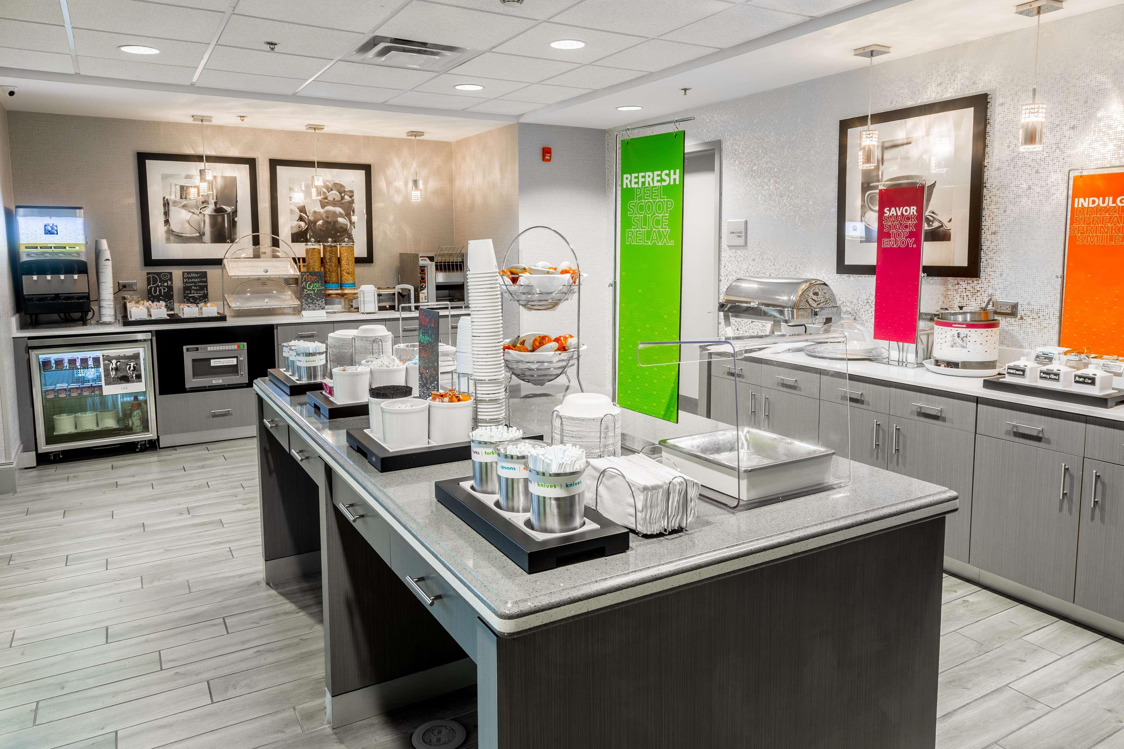 Hampton Inn & Suites Dublin Esterno foto