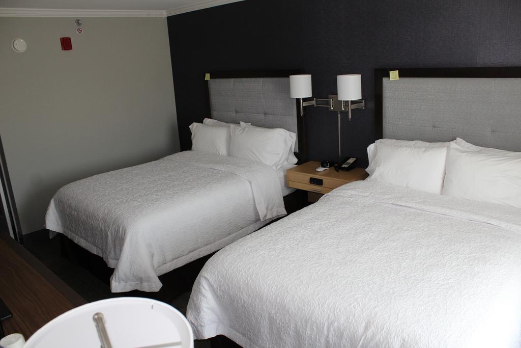 Hampton Inn & Suites Dublin Esterno foto